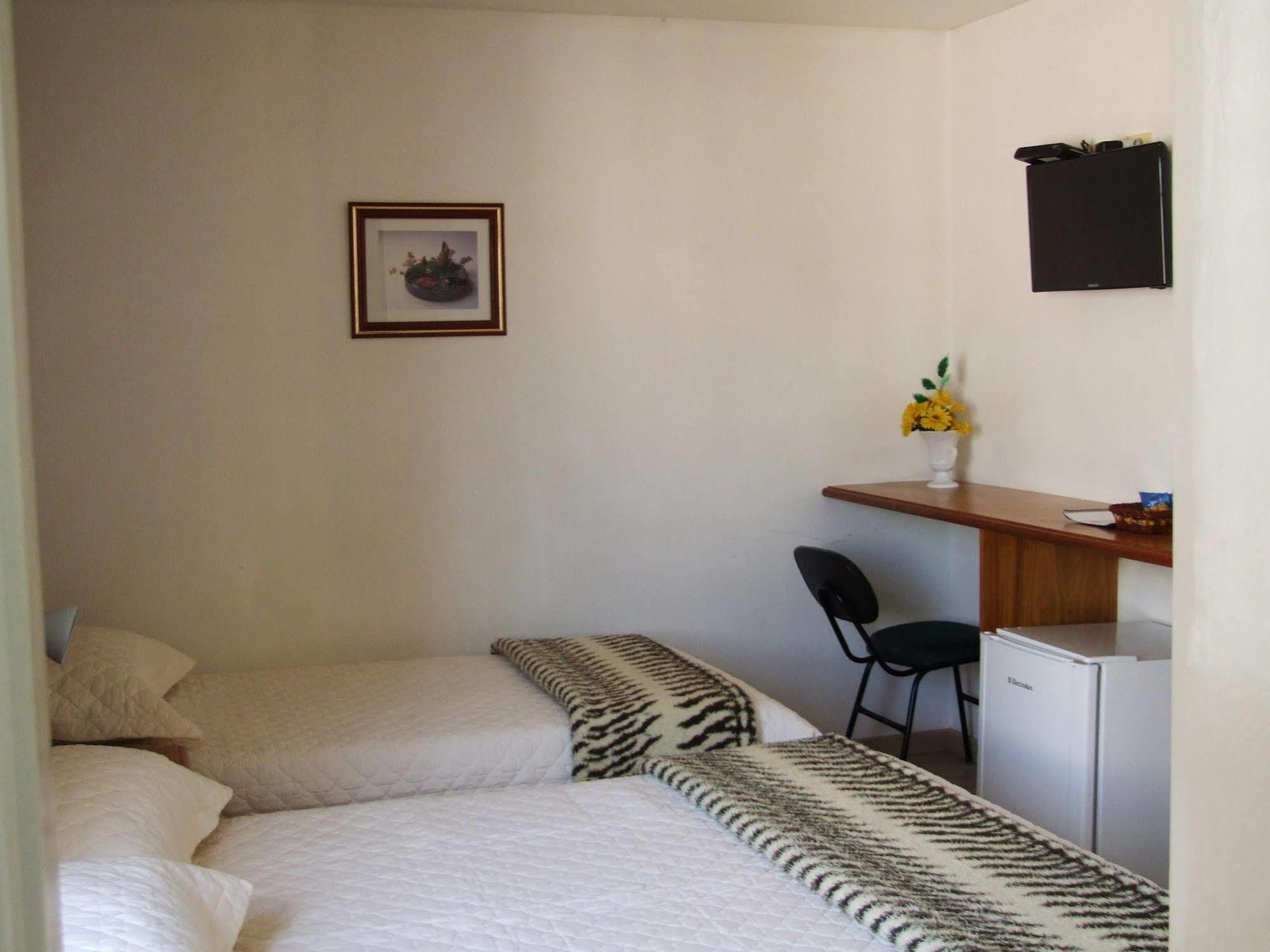 Hotel Rede Andrade Guaira Curitiba Esterno foto